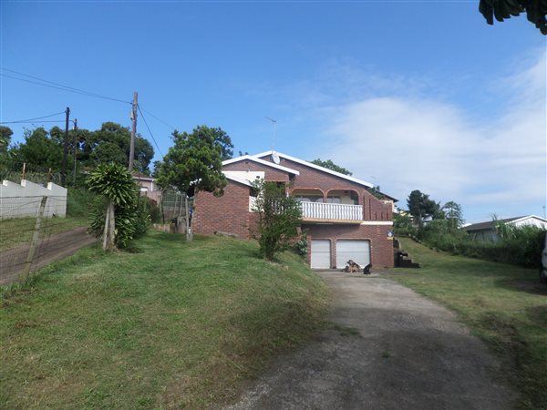 5 Bed House in Clare Hills