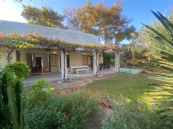 2 Bedroom House 2 Bedroom House