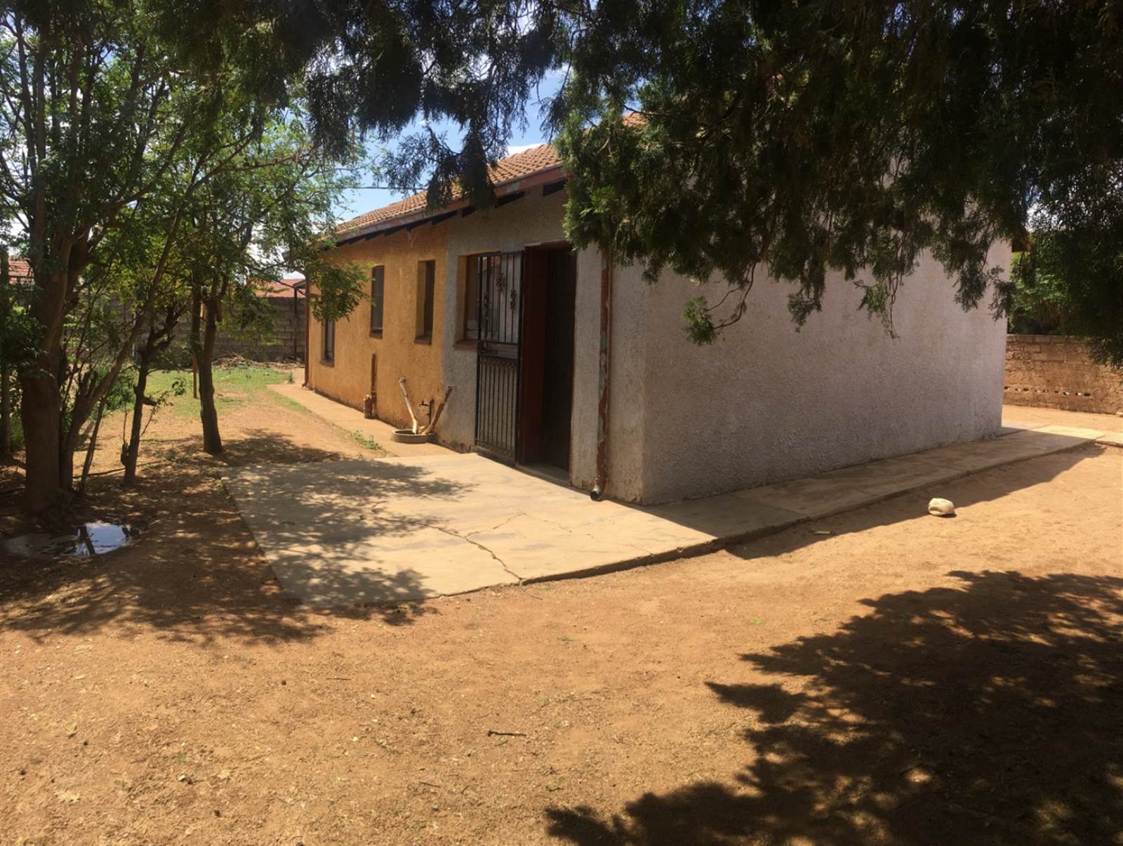 3 Bed House in Temba photo number 3
