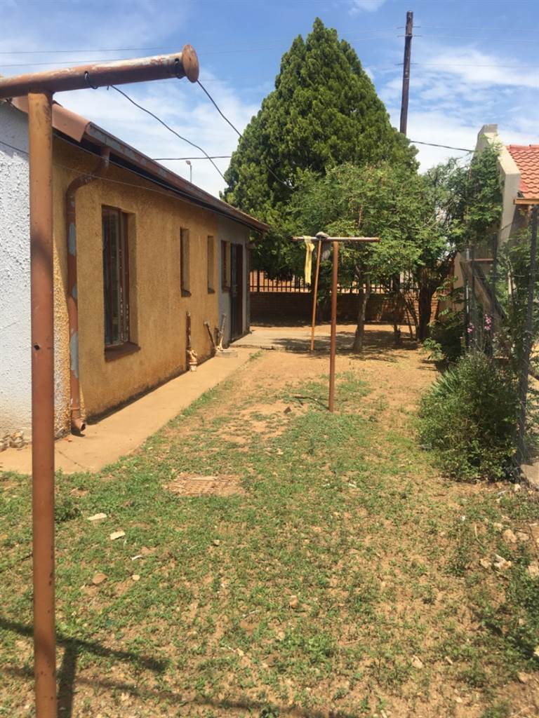 3 Bed House in Temba photo number 5