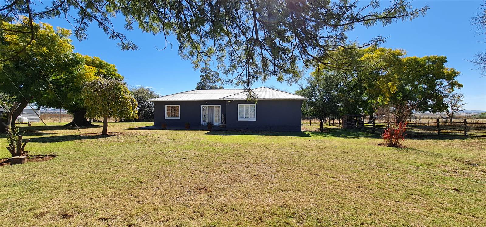 3 ha Smallholding in Potchefstroom Central photo number 1