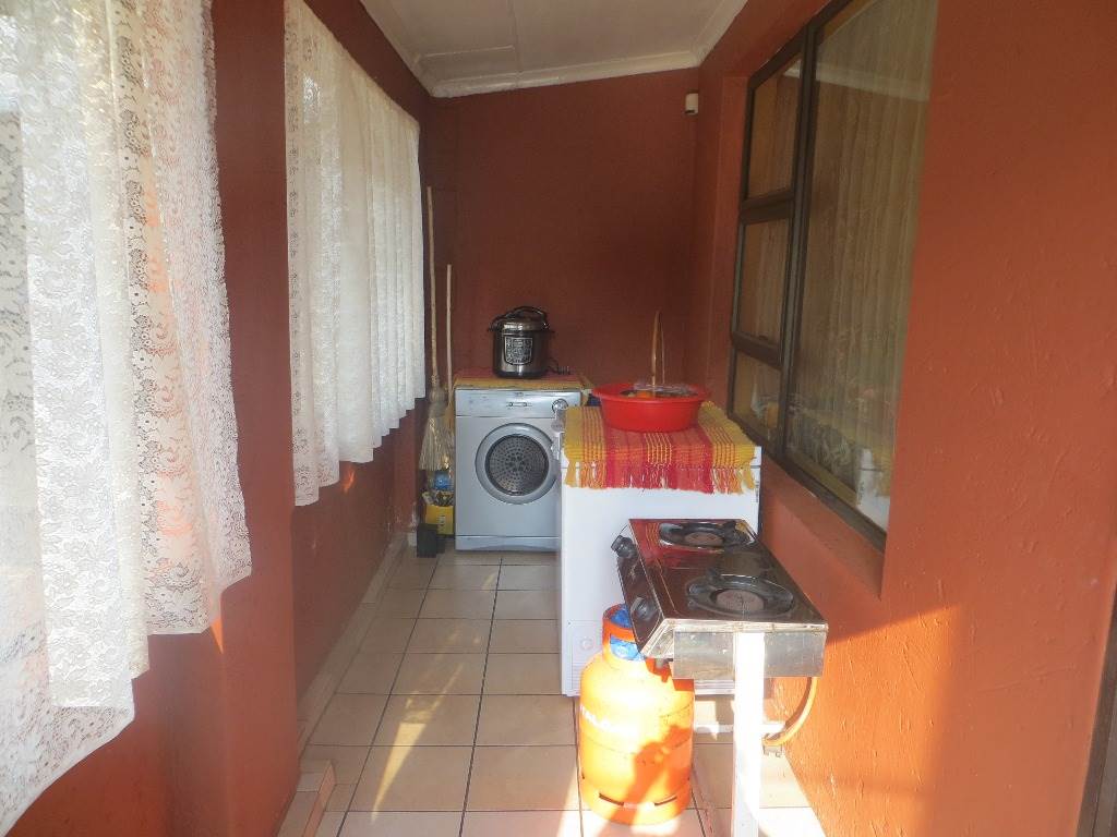 4 Bed House in Fochville photo number 9