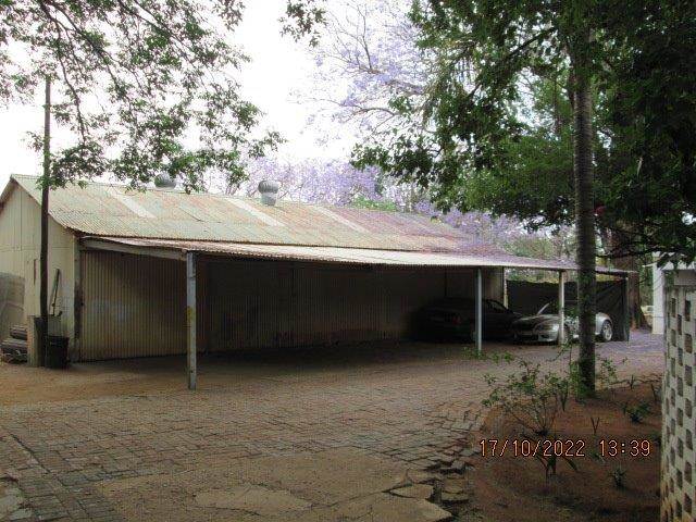 9000 m² Smallholding in Waterkloof photo number 13