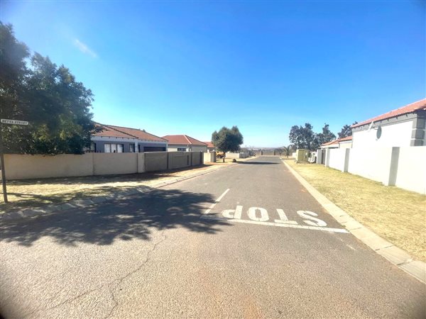3 Bedroom House 3 Bedroom House