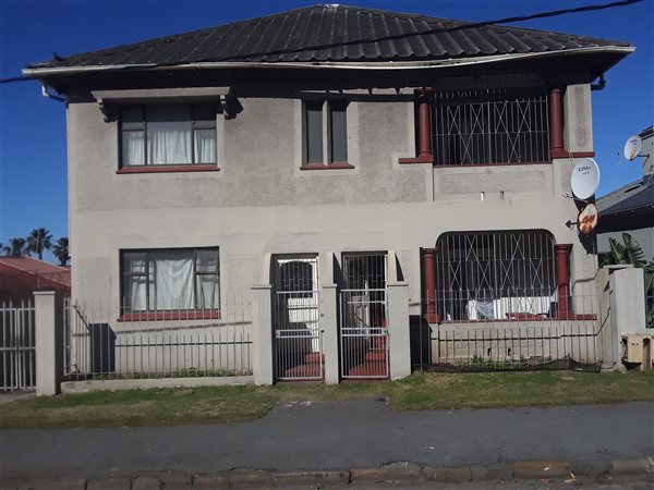 4 Bed House in Quigney