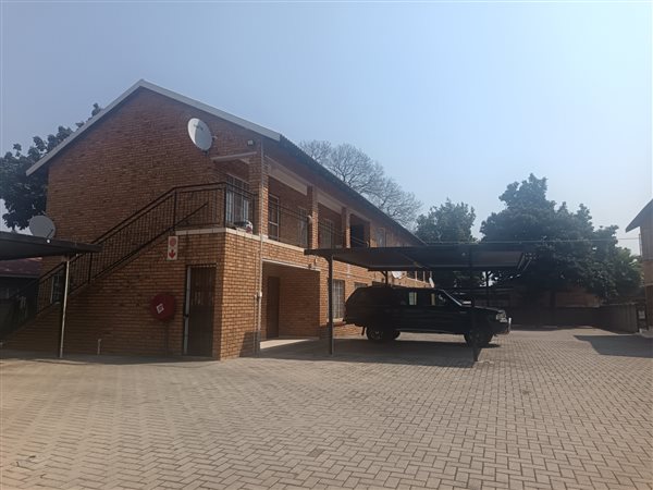 2 Bedroom House 2 Bedroom House