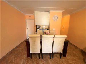 3 Bed Townhouse in Meredale