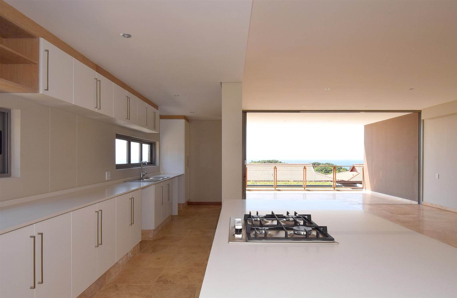 3 Bed Apartment in Zimbali Estate photo number 11