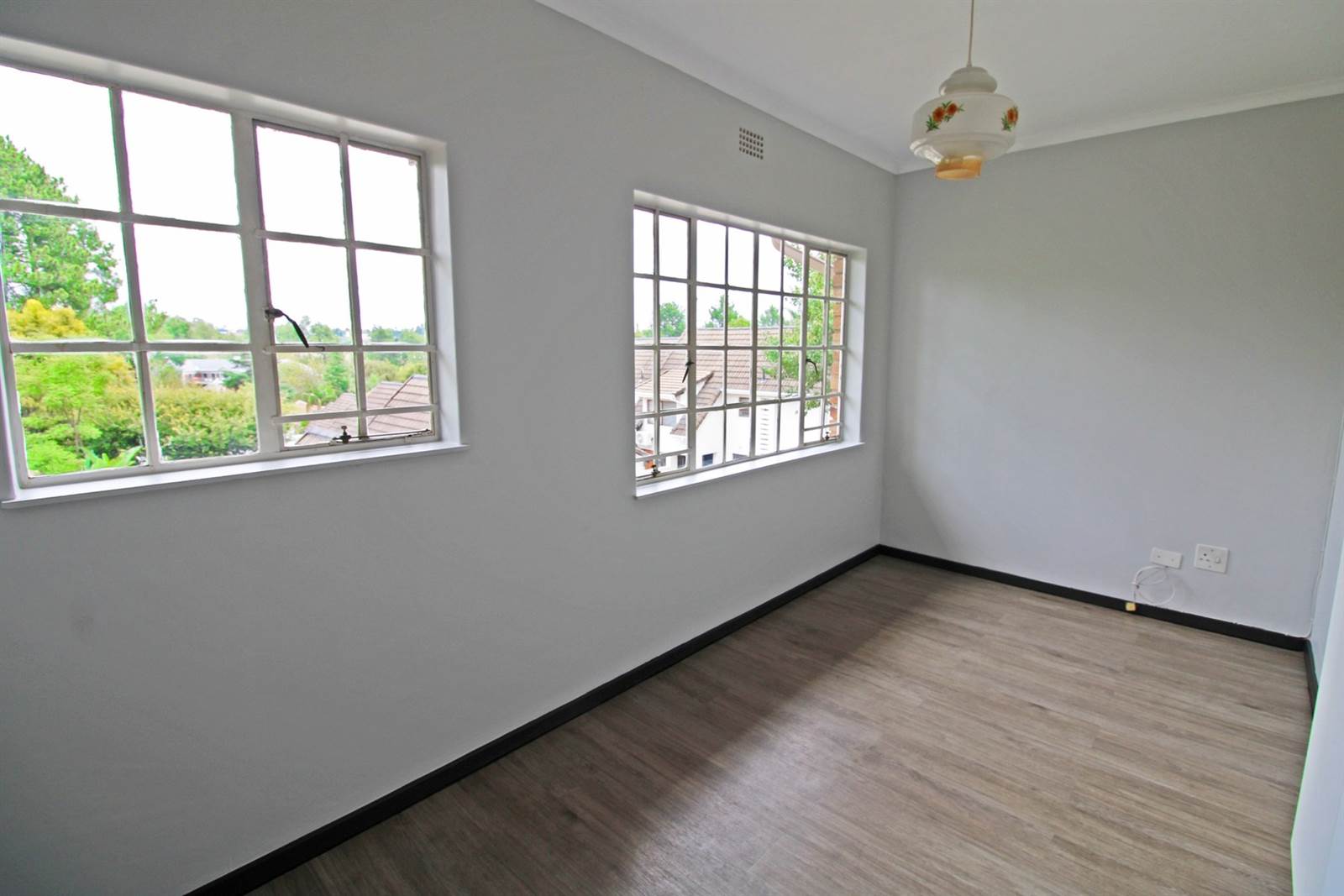 3 Bed Apartment in Bryanston photo number 12