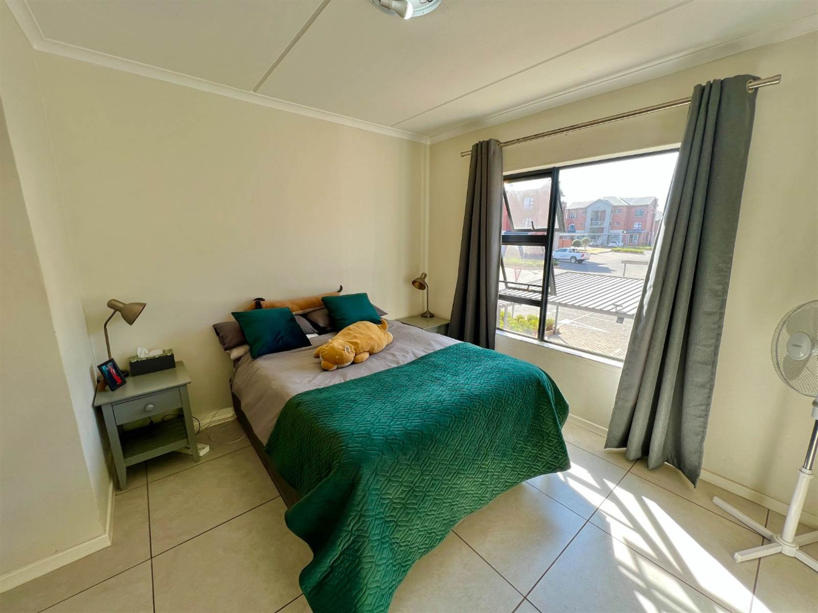 2 Bed Apartment in Doringkloof photo number 10