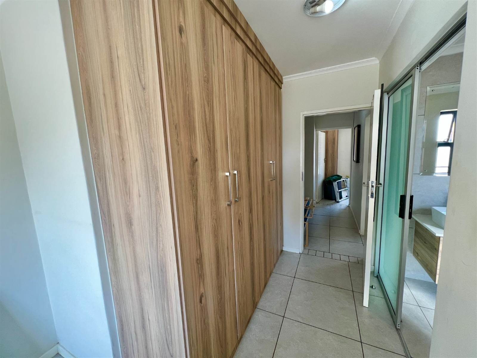 2 Bed Apartment in Doringkloof photo number 12