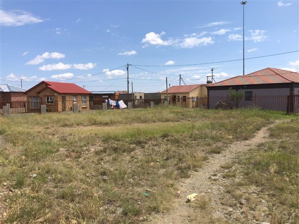 320 m² Land 320 m² Land