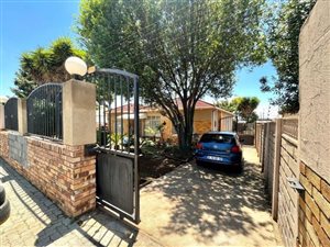 4 Bed House in Rewlatch