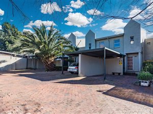 Apartment in Westdene