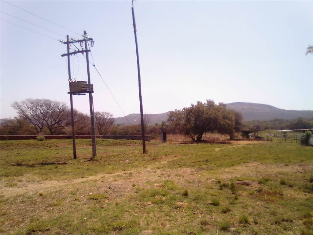 23 ha Land available in Hughes photo number 4