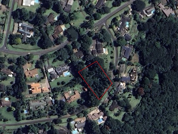 1 921 m² Land