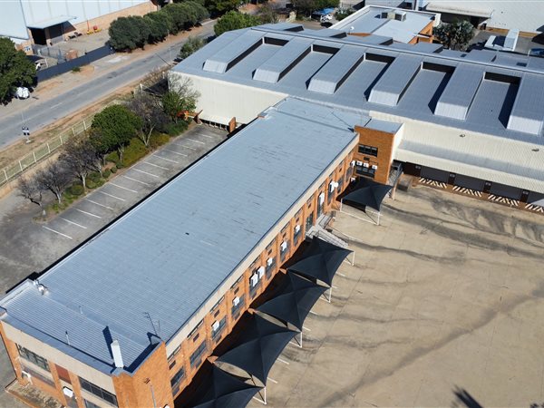 4 444 m² Industrial space 4 444 m² Industrial space