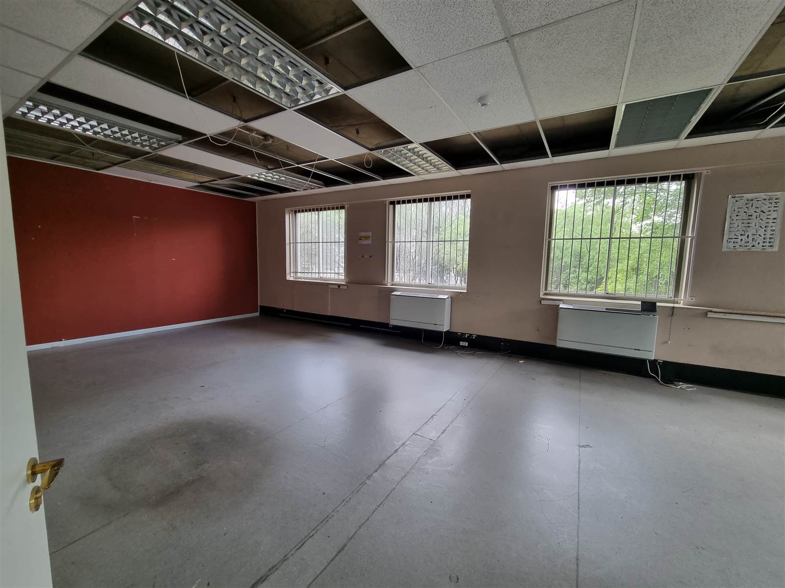 1354  m² Commercial space in Woodmead photo number 16