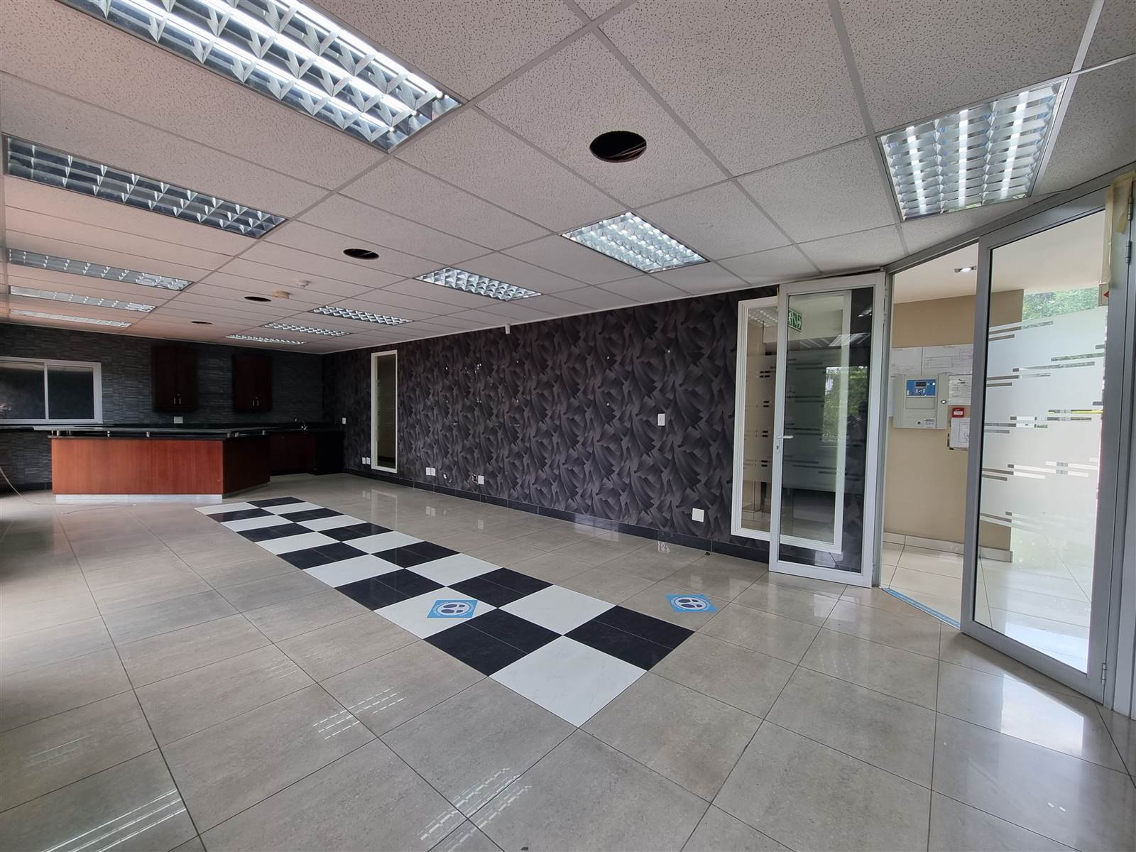 1354  m² Commercial space in Woodmead photo number 4