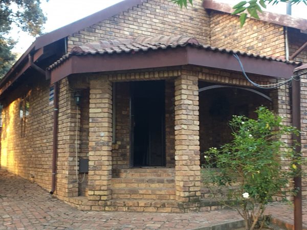 3 Bed House in Suiderberg