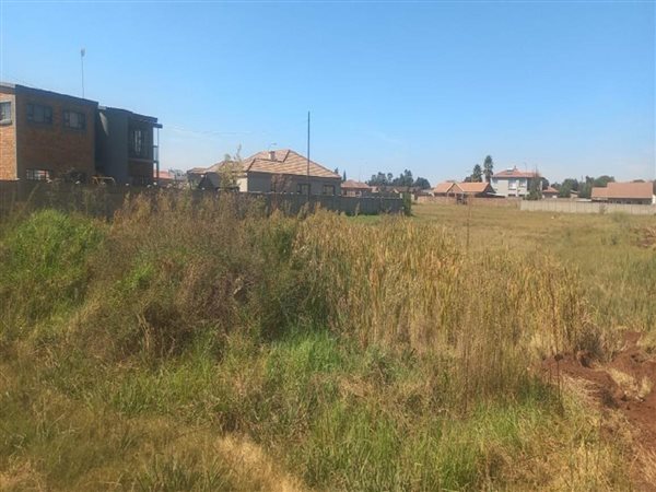 1547 m² Land available in Riversdale