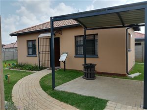 2 Bed House in Naledi