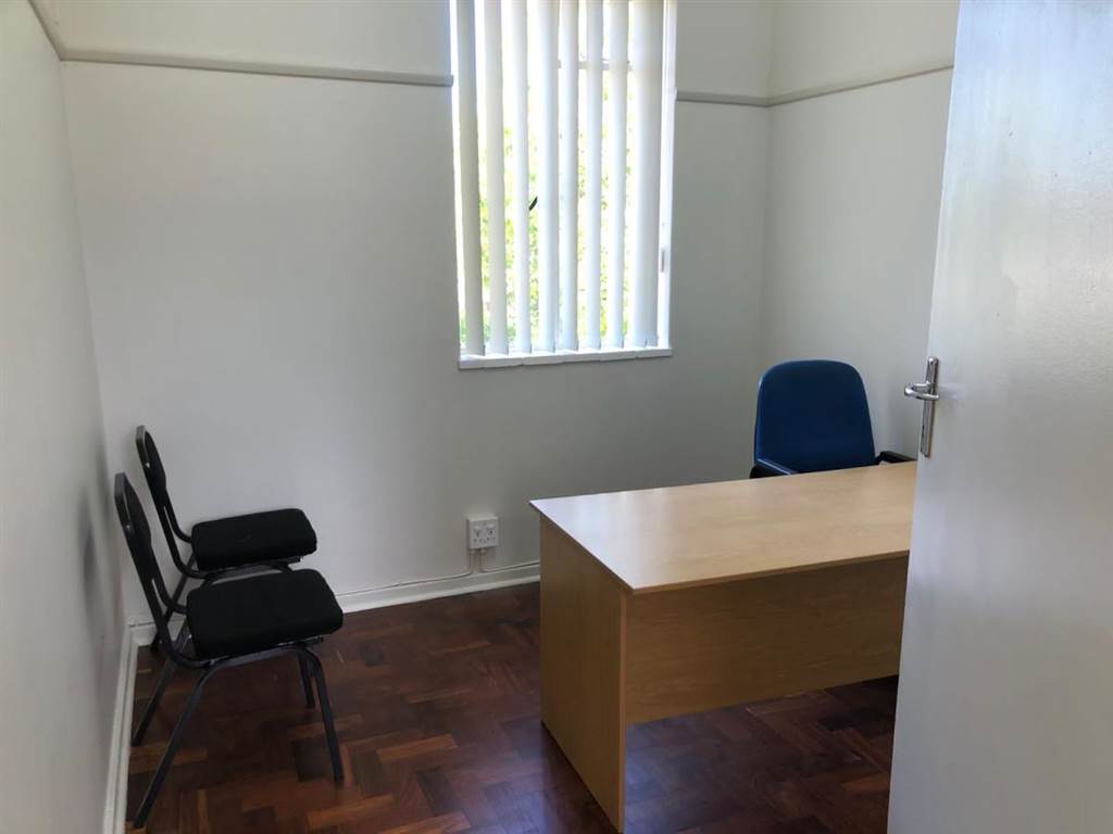 100  m² Office Space in Athlone photo number 7
