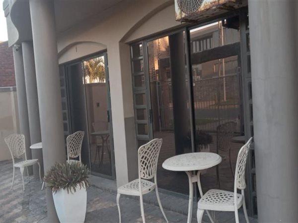 1 Bedroom House 1 Bedroom House