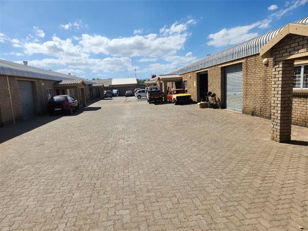 125 m² Commercial space 125 m² Commercial space