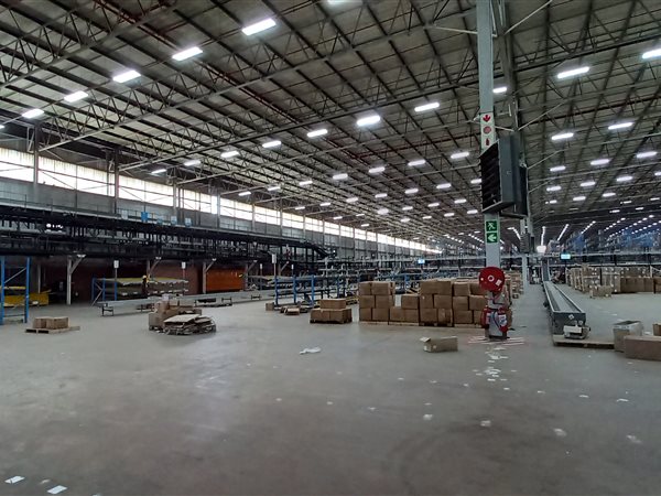 75000  m² Industrial space