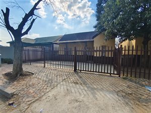 House in Boksburg North