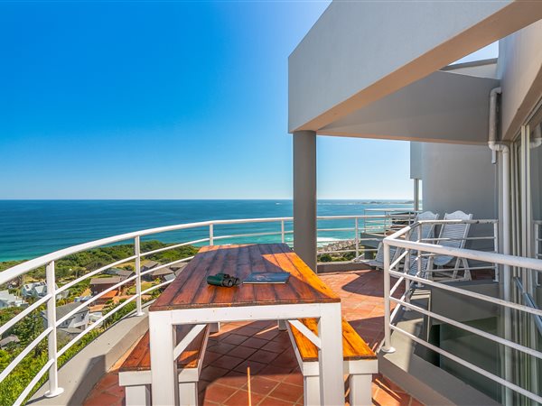 5 Bed House in Brenton on Sea