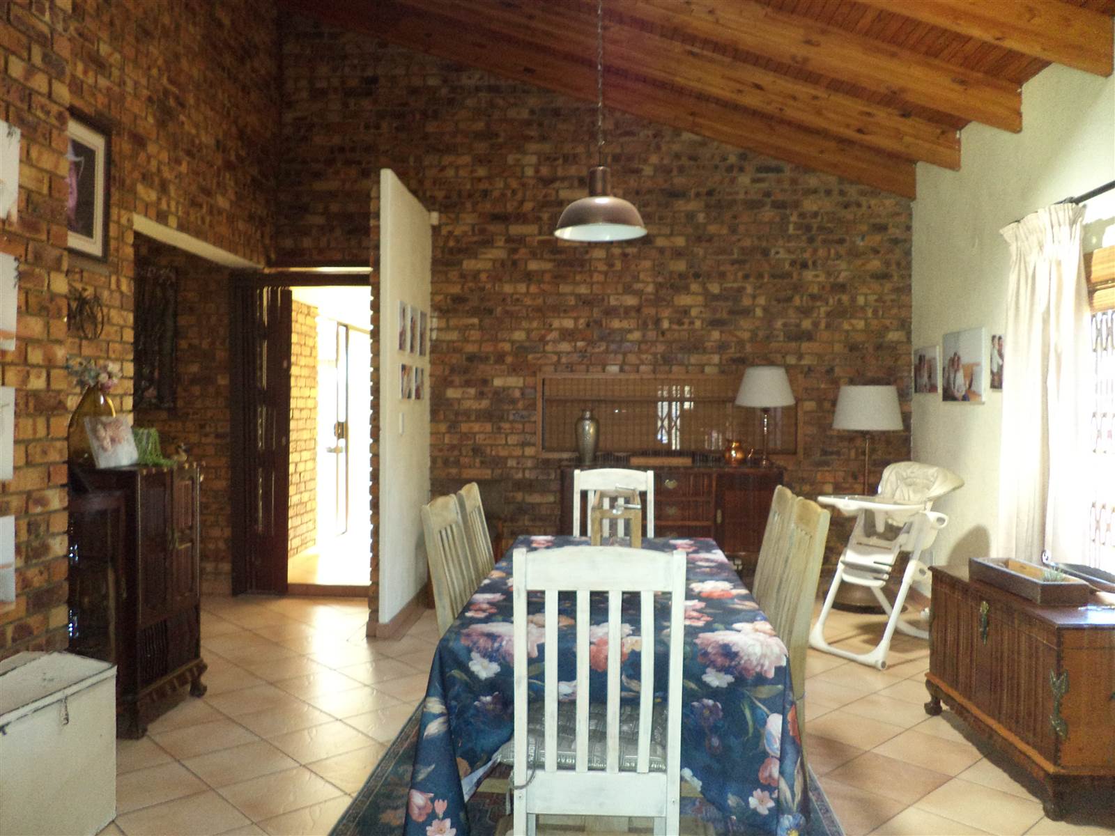 6 Bed House in Bronkhorstspruit photo number 10