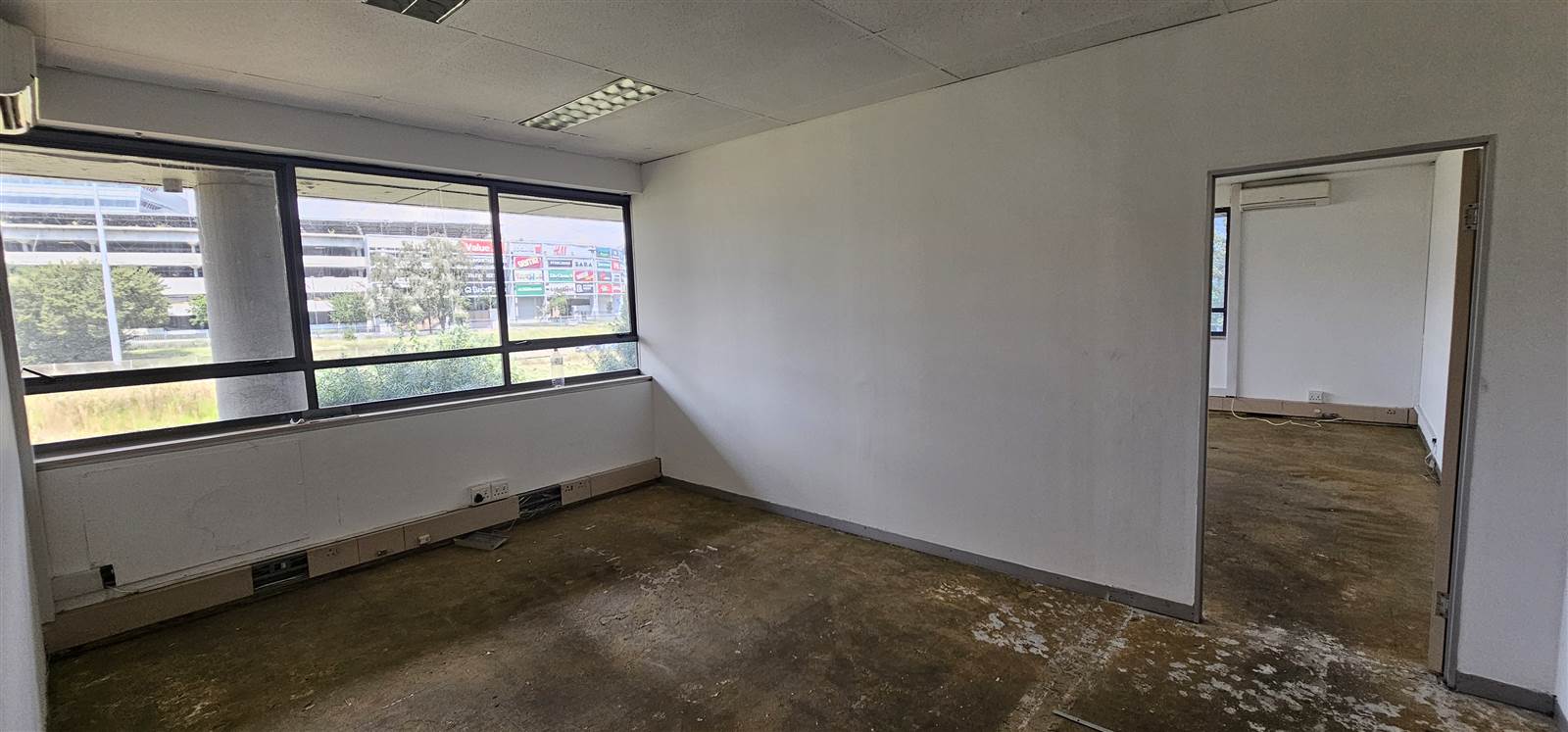 120  m² Commercial space in Bedfordview photo number 7