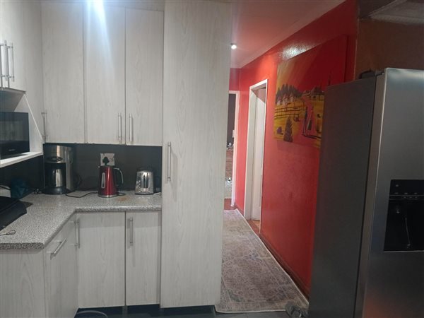 2 Bedroom House 2 Bedroom House