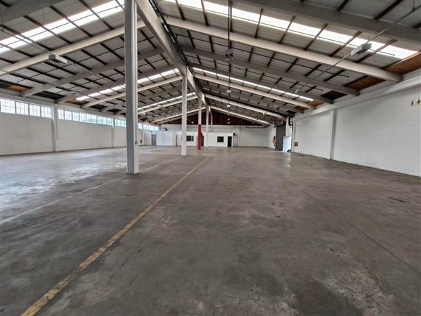1108  m² Industrial space in Westmead