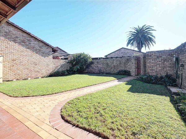 2 Bedroom Townhouse