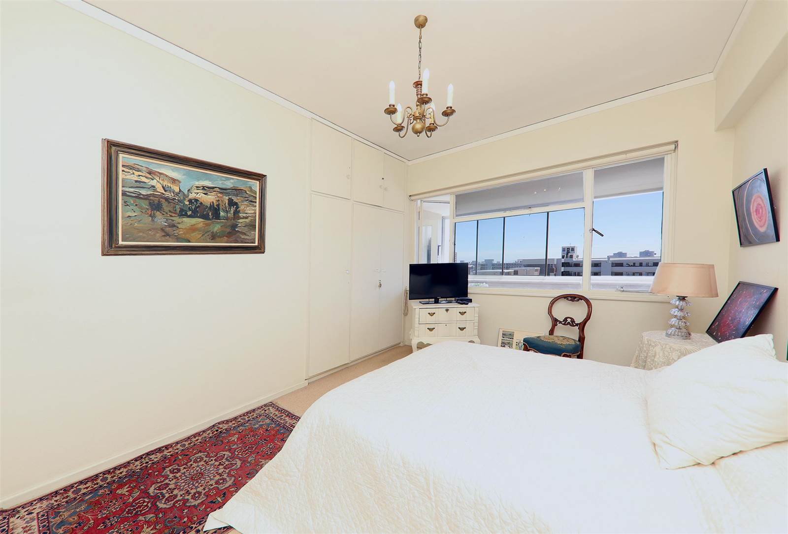 3 Bed Apartment in Sea Point photo number 25