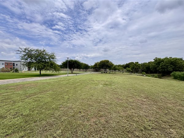 451 m² Land