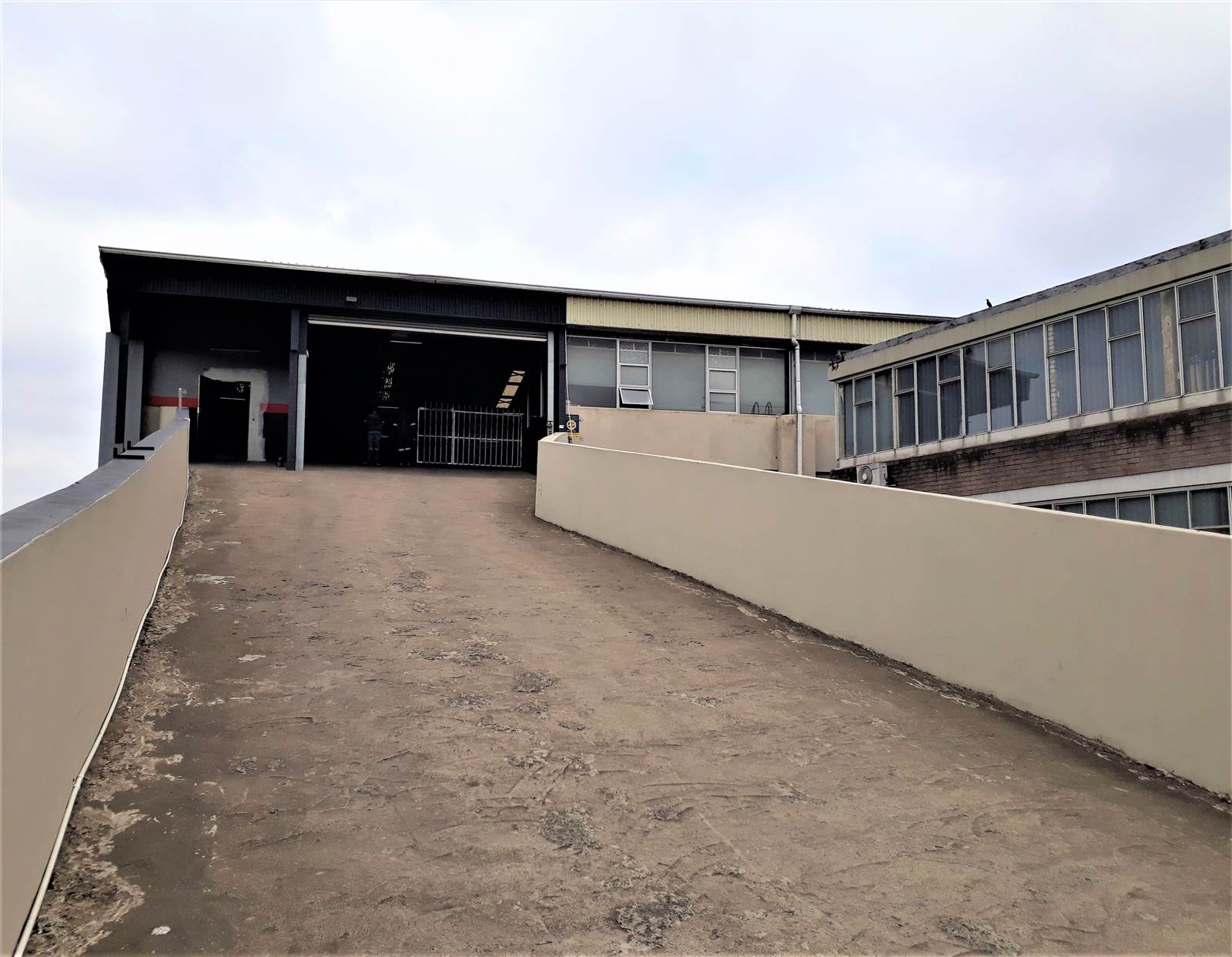 8410  m² Industrial space in Pinetown Central photo number 4