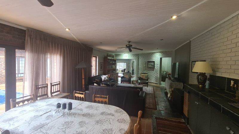 5 Bed House in Secunda photo number 20