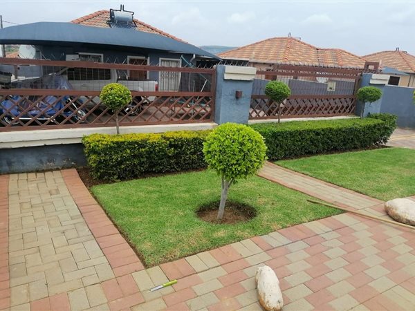 2 Bedroom House 2 Bedroom House