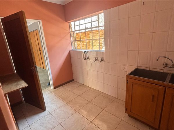 3 Bedroom House 3 Bedroom House