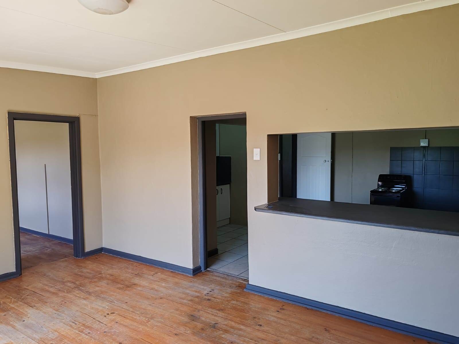 4 Bed House in Retief photo number 6