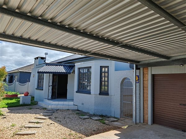 4 Bed House in Retief