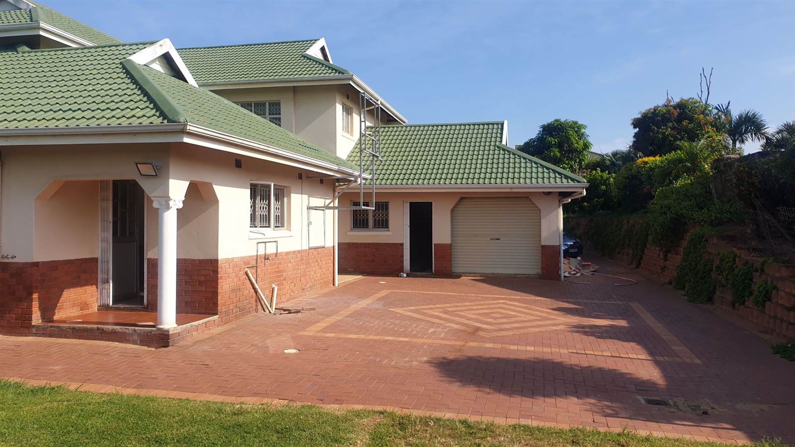 4 Bed House in Mt Edgecombe photo number 24