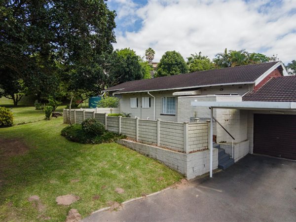 3 Bedroom Townhouse 3 Bedroom Townhouse