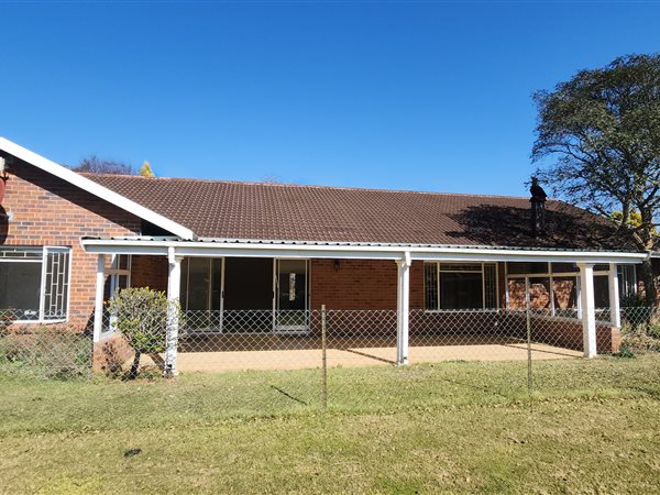 2 Bedroom House