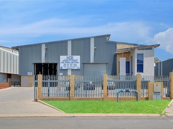 1 969 m² Industrial space 1 969 m² Industrial space