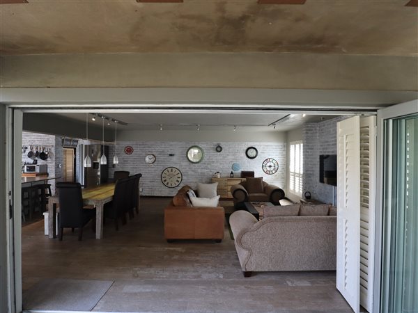 1 Bed House in Lonehill